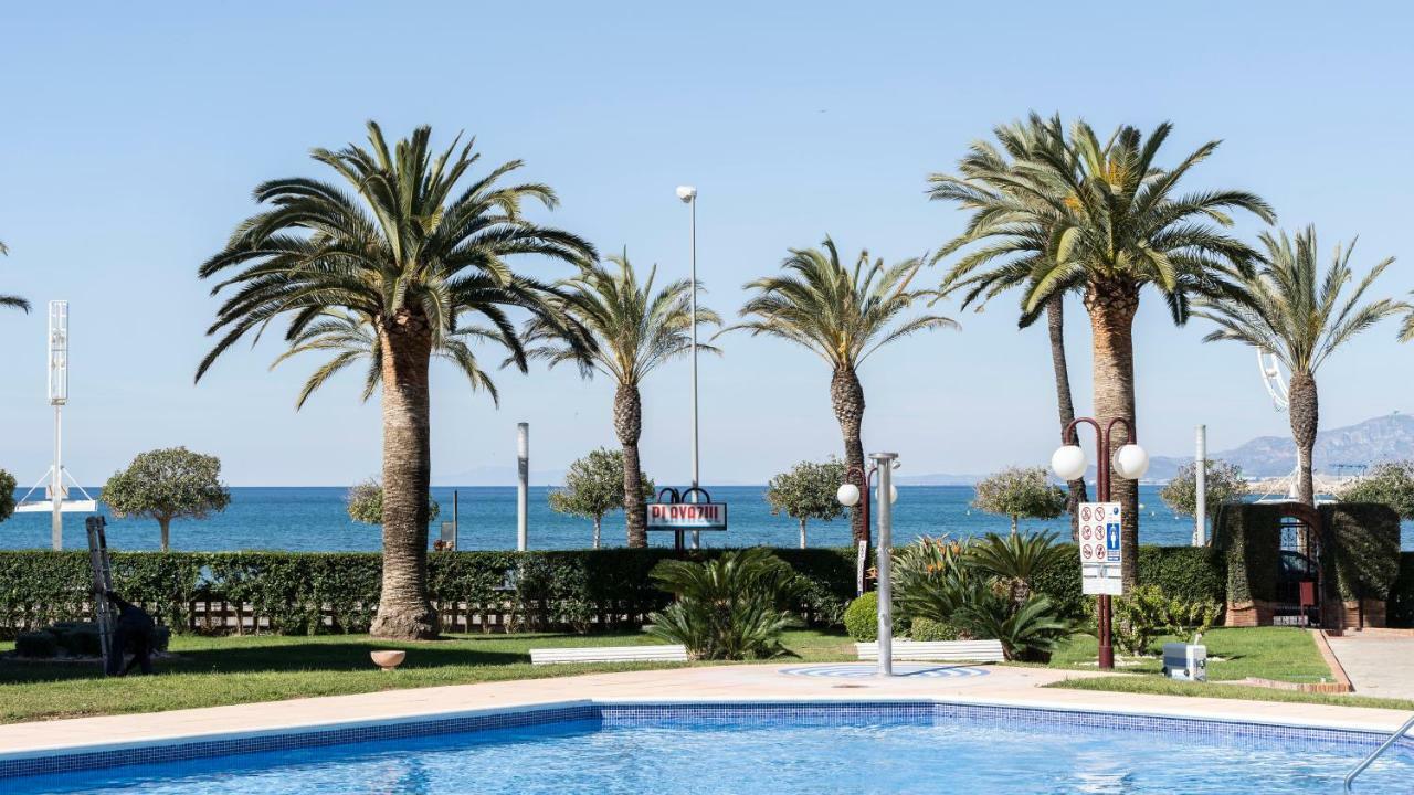 CAMBRILS BEACH 1a Línea Exterior foto