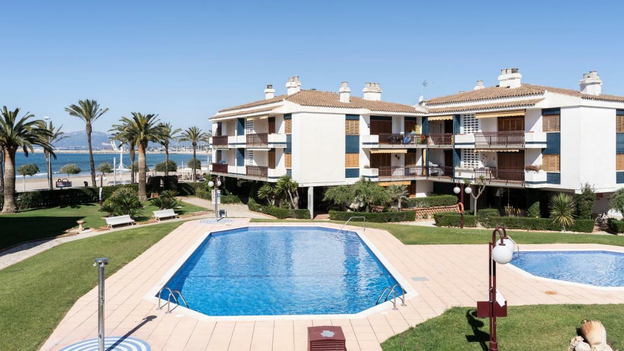 CAMBRILS BEACH 1a Línea Exterior foto